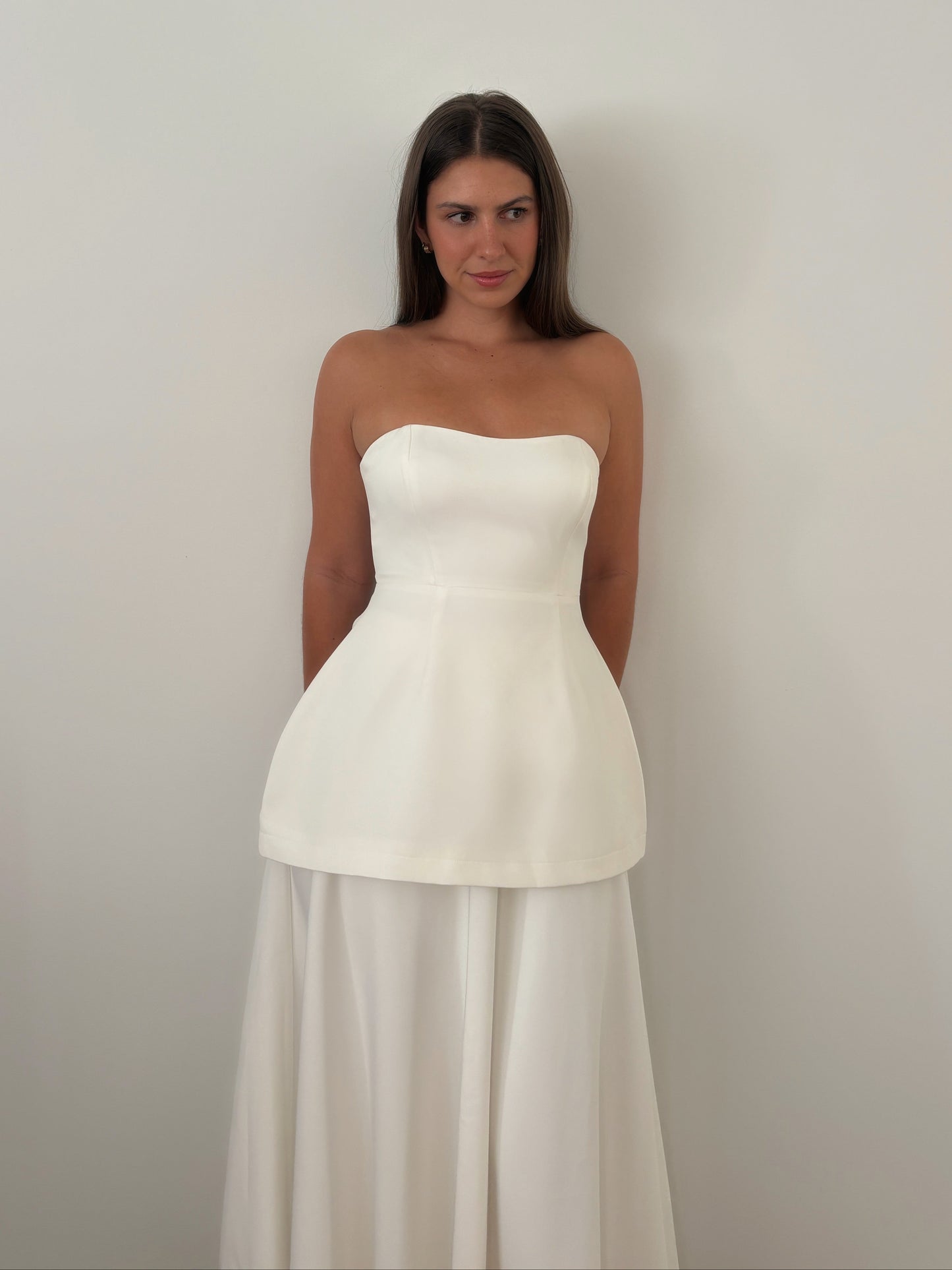 Harper Hourglass Top